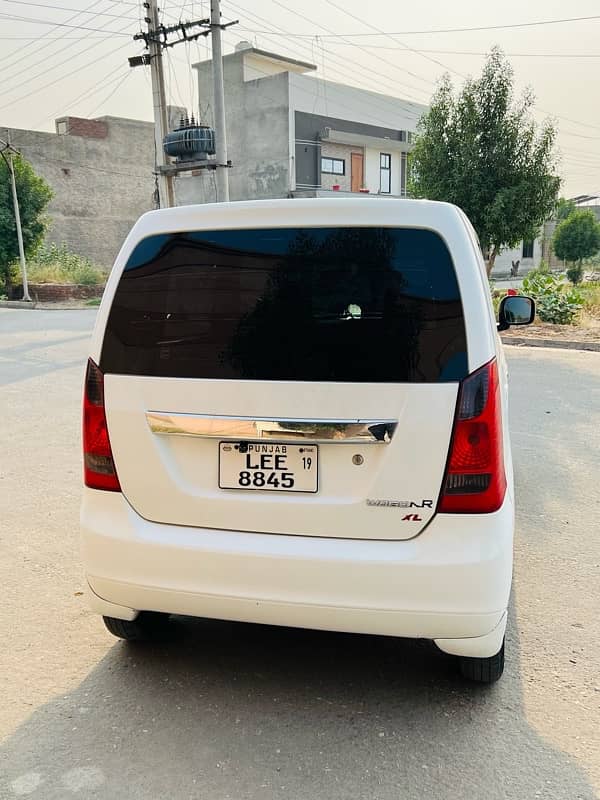 Suzuki Wagon R 2019 3