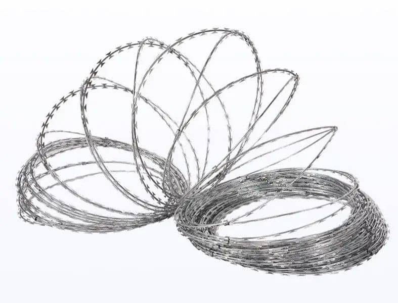 razor wire fencing 2