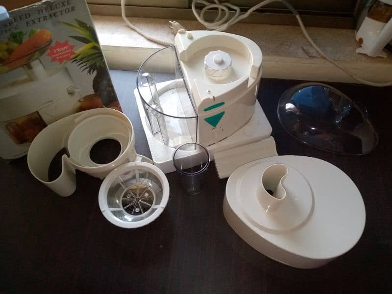 17 hzar wala juicer 10000 main/03164516319 olx msg only 5