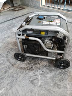 Hyundai Generator Urgent For | Few Days Used | Generator | Hyundai