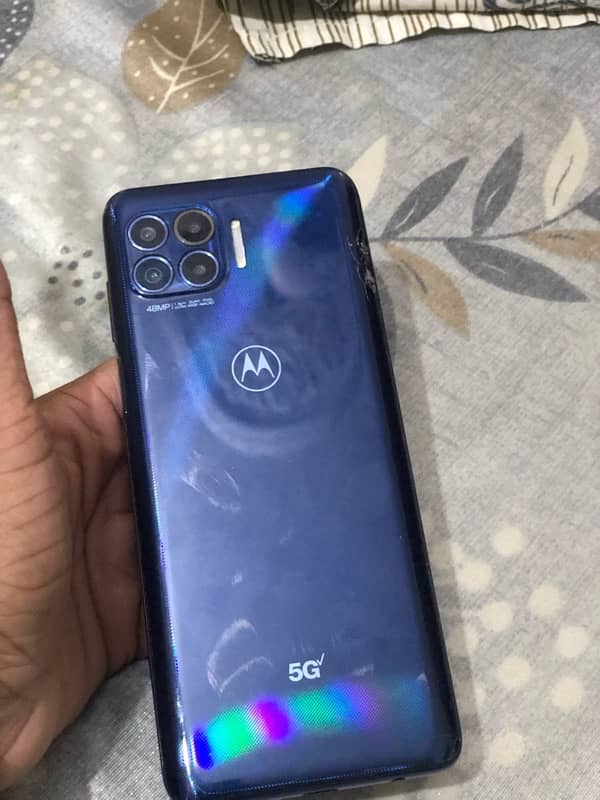 Moto one 5G 2