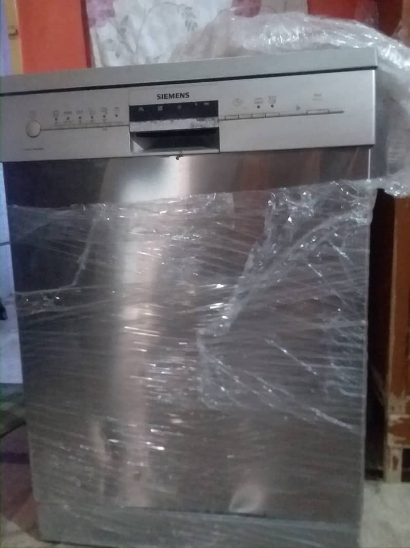 Dubai-imported SIEMENS Dishwasher 4