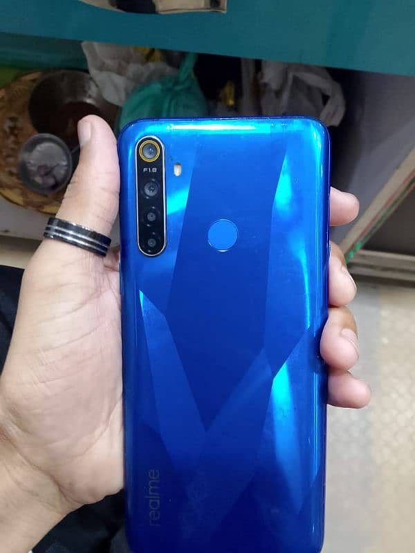 realme 5. . . 4/64 panel chang 1