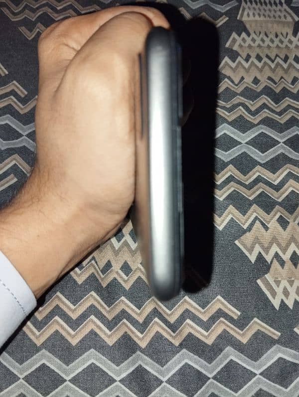 Realme C25Y condition 10/9 with complete box 2