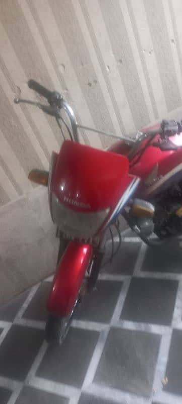 Honda Pridor Red Color in Excellent Condition 1