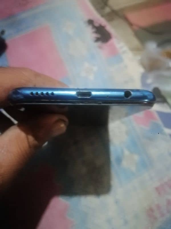 HUAWEI Y9 4gb 64gb 3