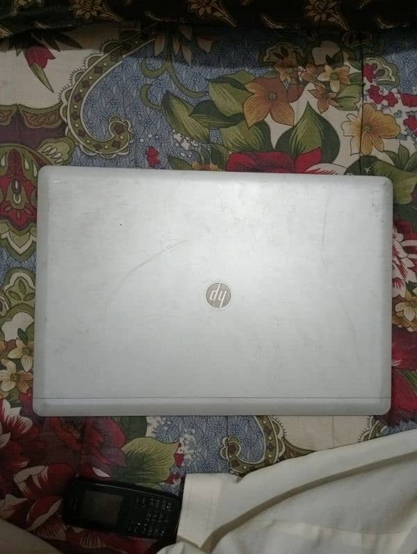 HP Laptop - Excellent Condition 2