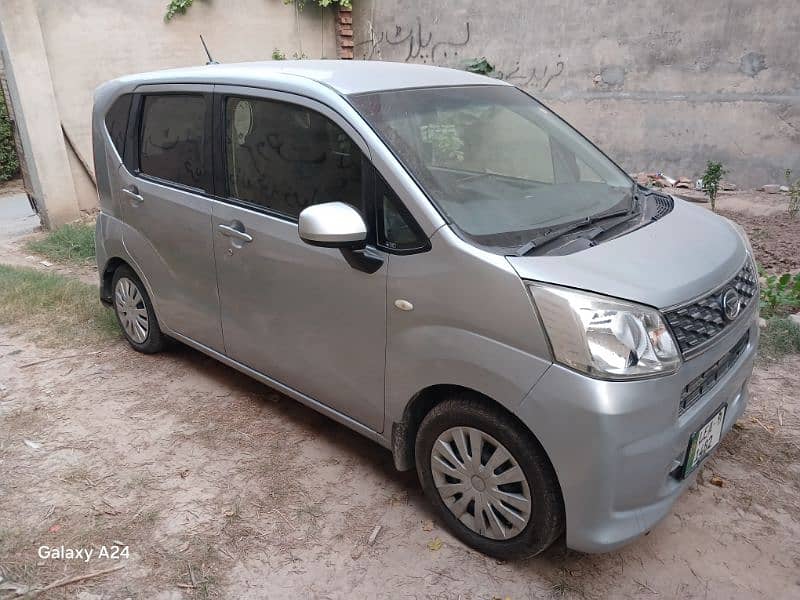 Daihatsu Move 2015 1