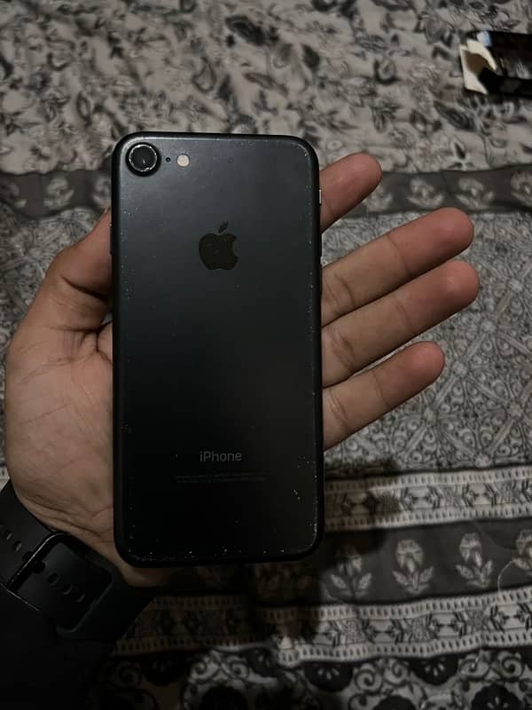 Iphone7 battery service pa ha baki no opened  no reperi 32 gb non pta 0