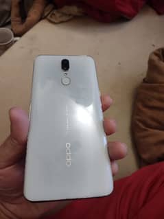 oppo F11 . . 6gb. . 128gb No open No repair Halka sa glas crack hy