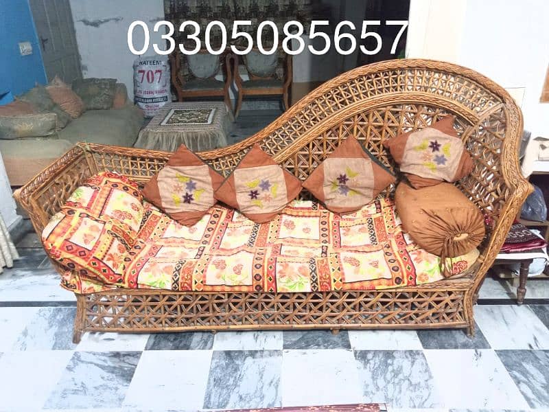 3 Seaters Cane Baint Divan Sofa, 0