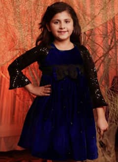 Girl Velvet Frock With Bolero 1 time use only size 4 to 5 year