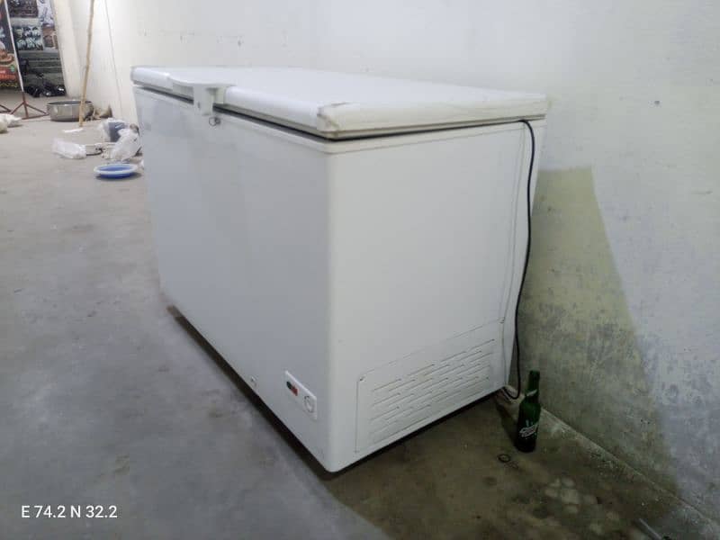 Deep freezer for sale 5