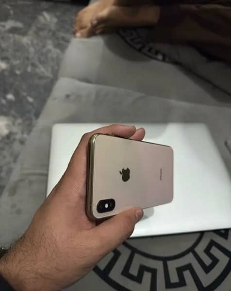 iPhone xsmax physical dual sim 64 gb /03061536925 3