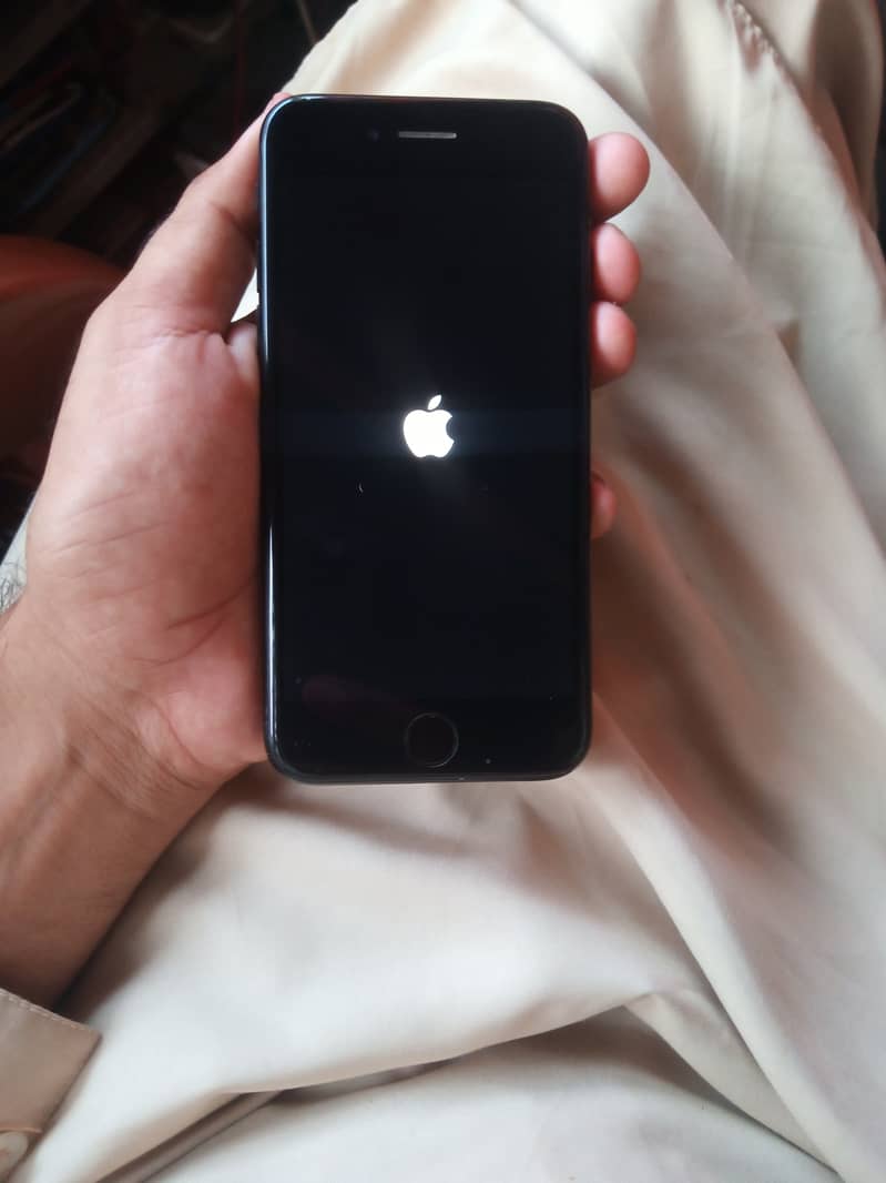 IPhone7 256GB non Pta 4