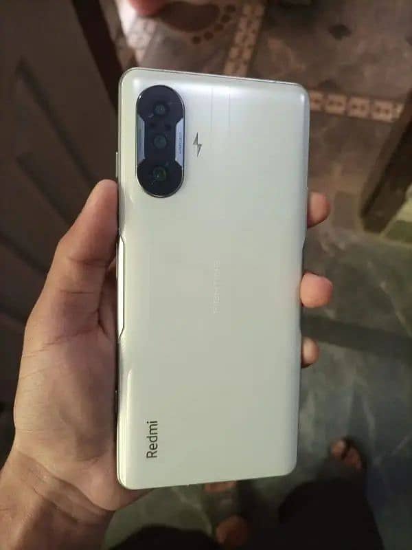 Xiaomi K40 gaming 1