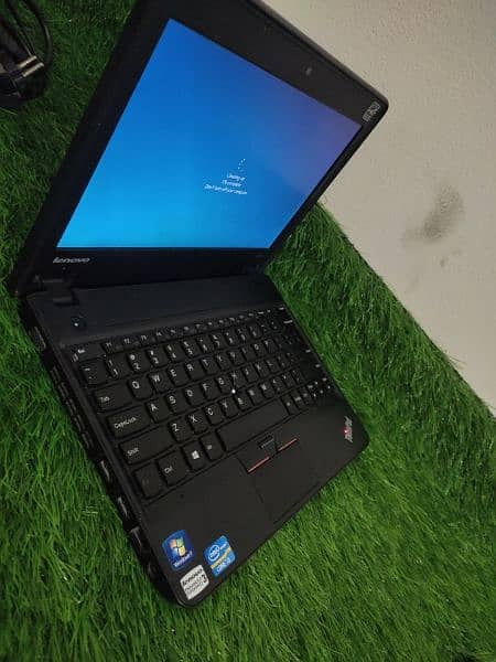 lenovo core i3 3rd gen 4gb / 320gb hard 2