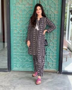 2 Pcs Women's Stitched Lawn Printed Suit