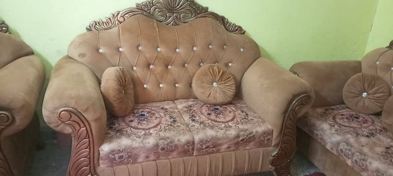 sofa set 6 seater new condition 1