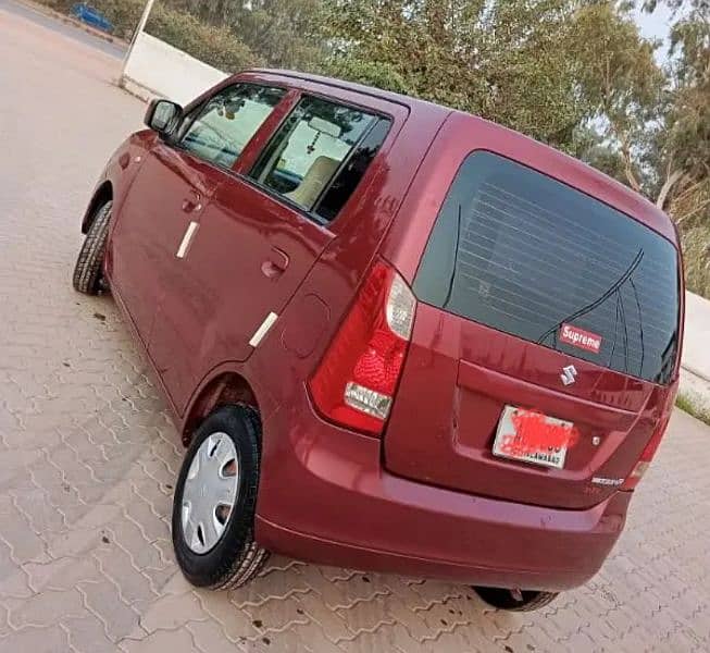 Suzuki Wagon R 2014 3