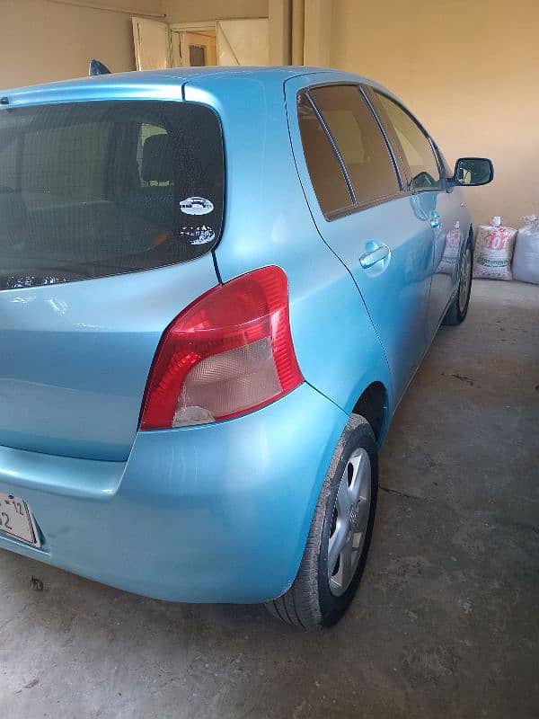 Vitz 1.0 2007/2012 5