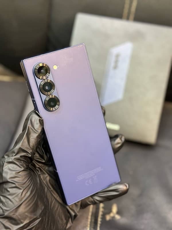 Samsung Galaxy Fold 6 Dual Global Display with Box 2