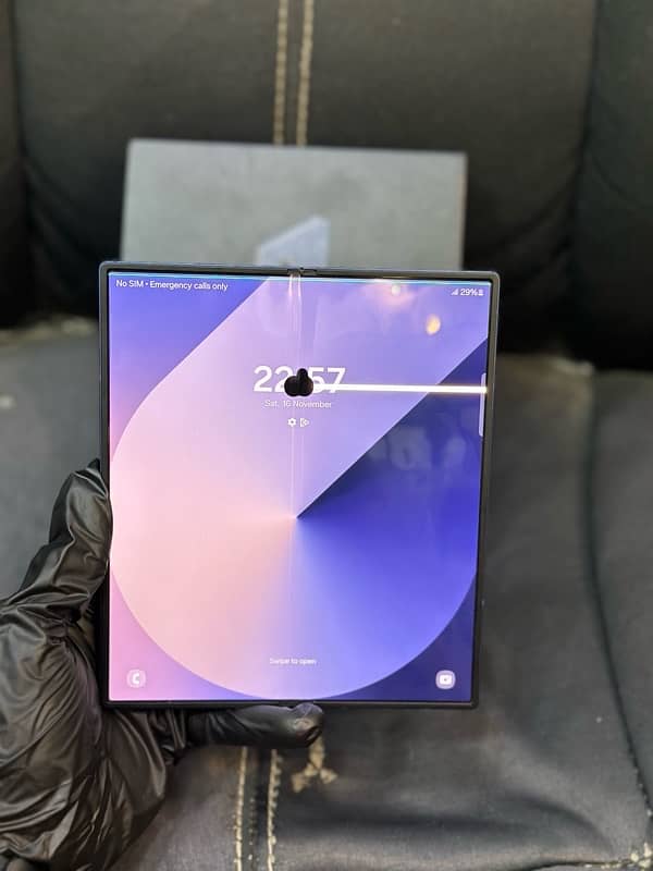 Samsung Galaxy Fold 6 Dual Global Display with Box 7