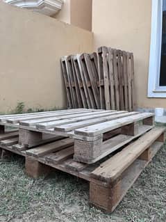 Wooden Pallets 20 pieces