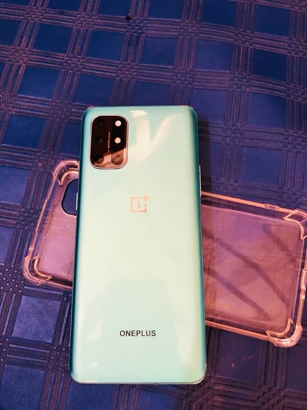 one plus 8t (12+12Gb Ram) 256 Gb 10/10 condition all ok 3