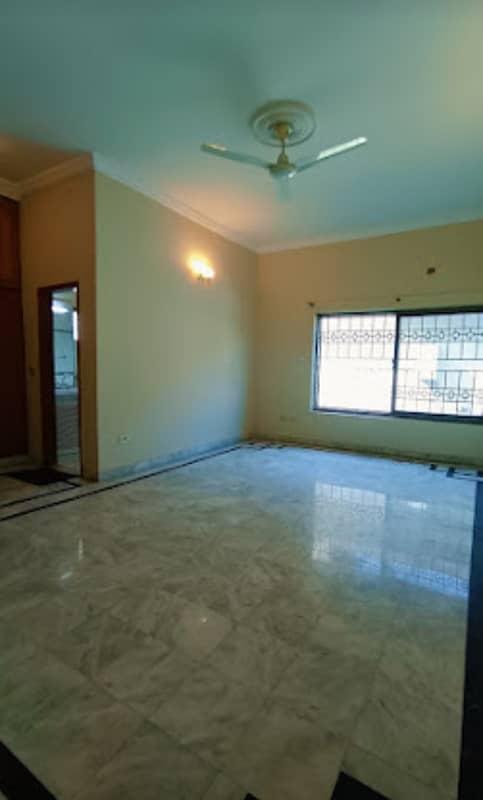 3 Bedroom Upper Portion Available In Chaklala Scheme III 3