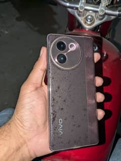 Vivo v30e