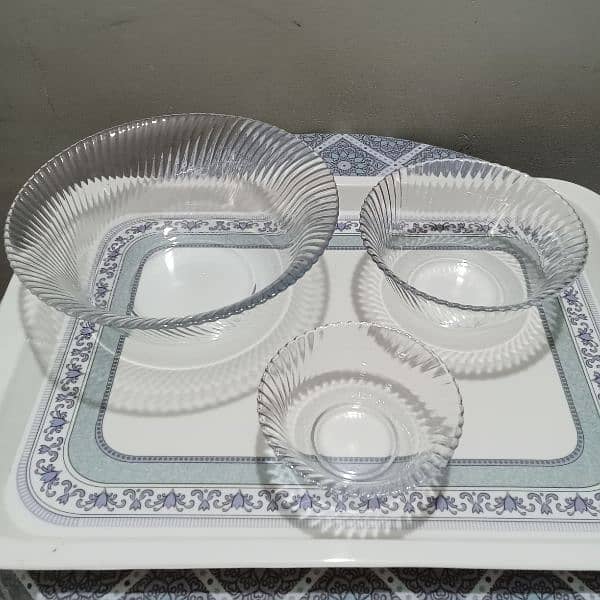 Short Crystal Dinner Set (36 Pieces) 1