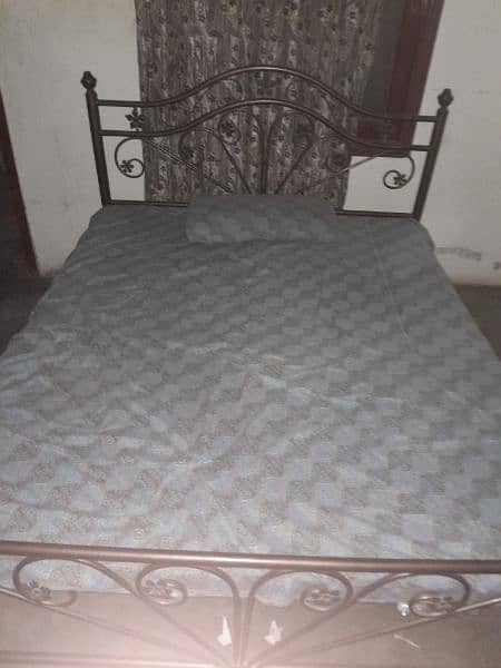 Iron Single Bed sale 0