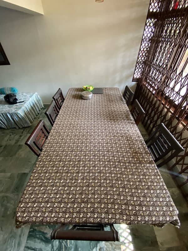 8 Seater Glass Top Dining Table 2