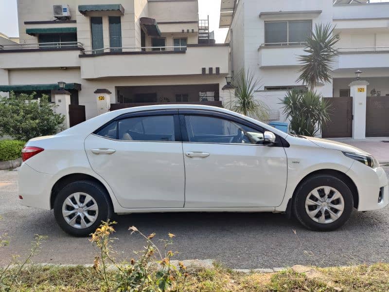 Toyota Corolla GLI Automatic 2016 6