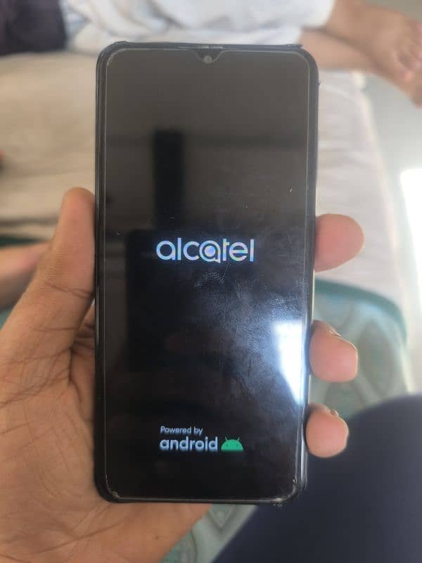 Alcatel 1s (2021) 0