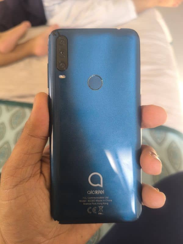 Alcatel 1s (2021) 1