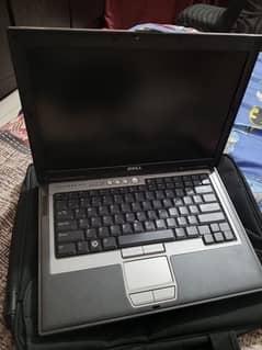 DELL LAPTOP USED LITTLE OLD MODEL