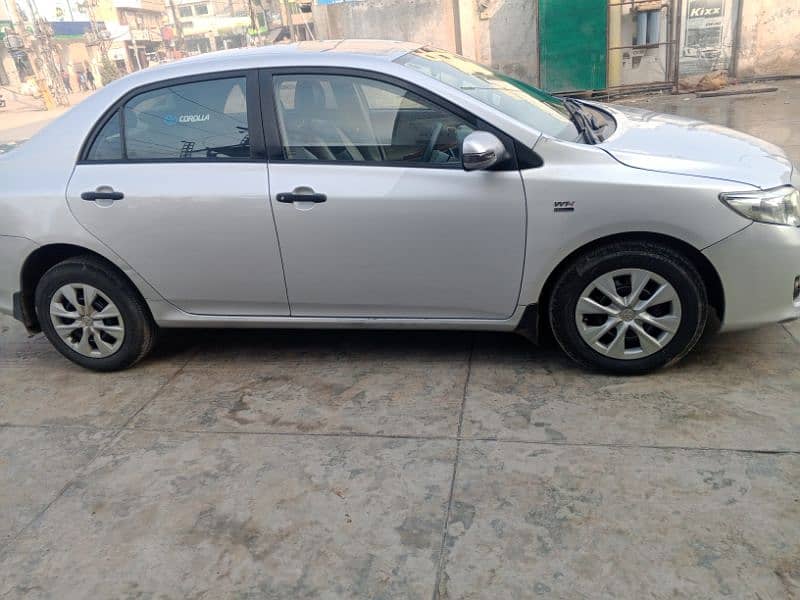 Toyota Corolla GLI 2010 5