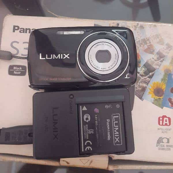 digital camera Panasonic  S3 lumix 1