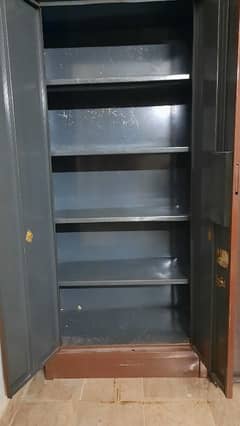 aluminium cupboard and racks