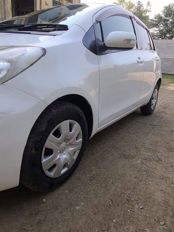 Toyota Vitz 2009 2