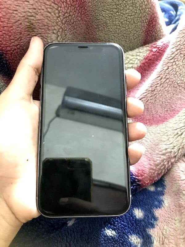 iPhone 11 non pta jv lush condition 64 gb 2