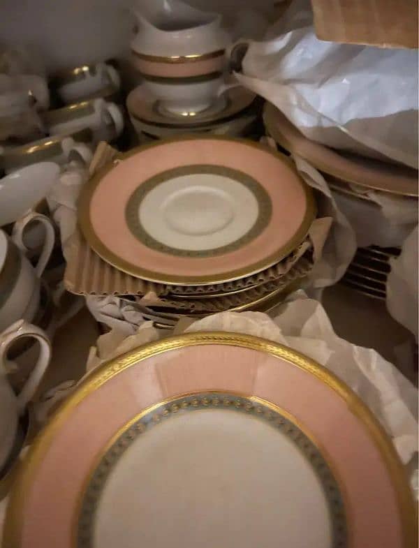 Imported Crockery Set Complete 0