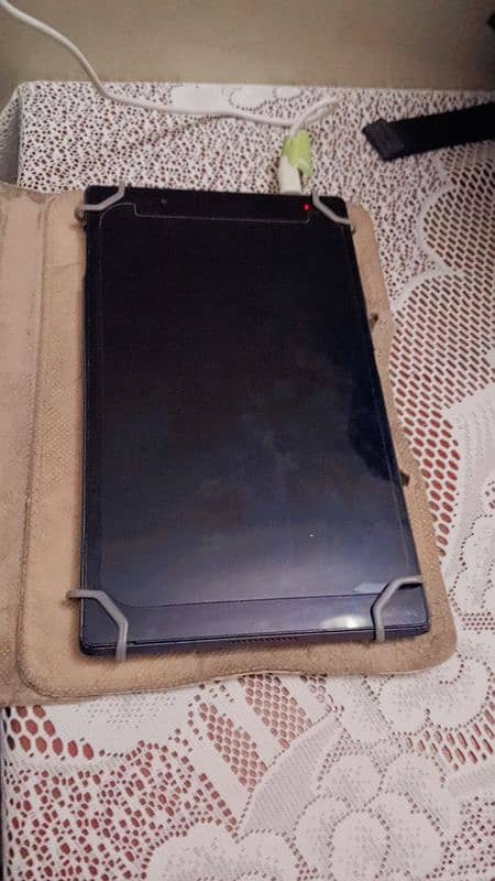 Lenovo tab 0