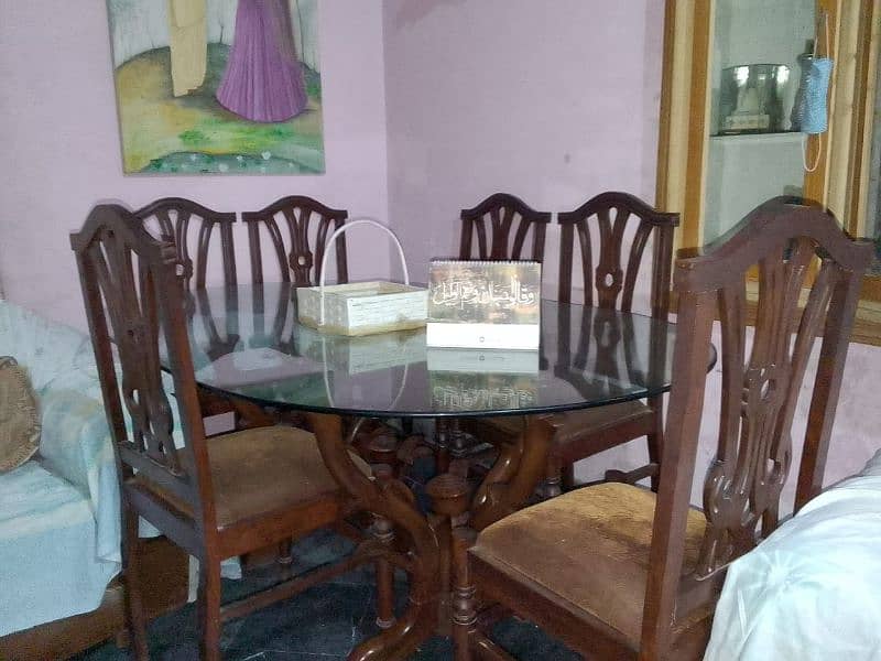 6 seater glass top dinning table 3