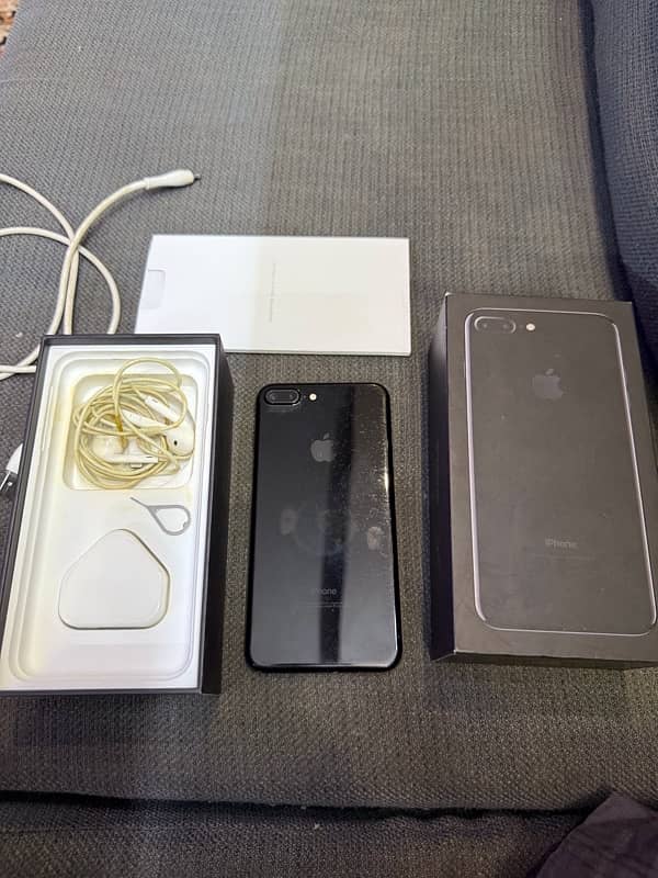 iPhone 7 Plus 128gb Pta approved 5