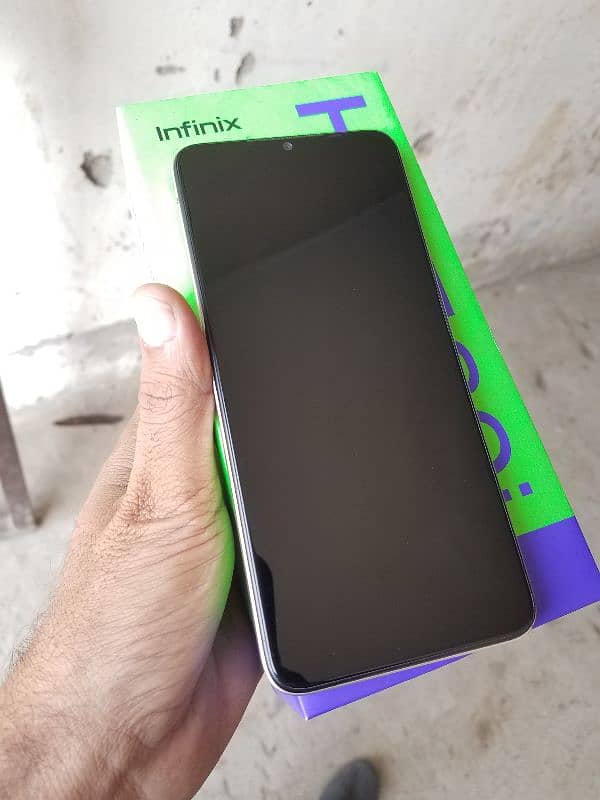 infinix hot30i 8gb 128gb with box 7