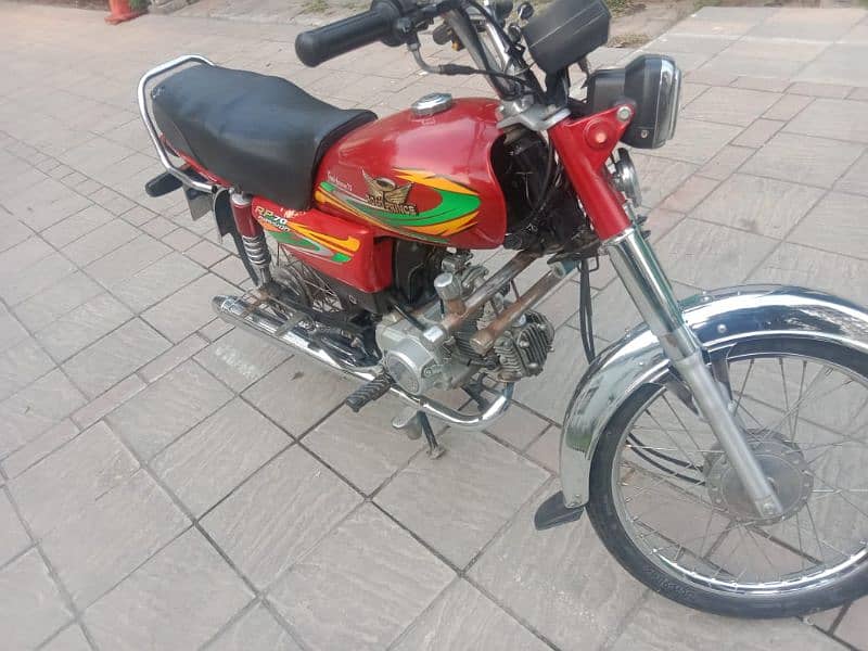 road Prince bike 70 Peshawar number 1