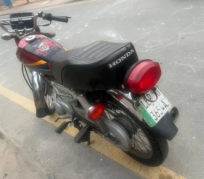 Honda 125 speed machine 2010 genuine , fix rate 40 plus avg 9